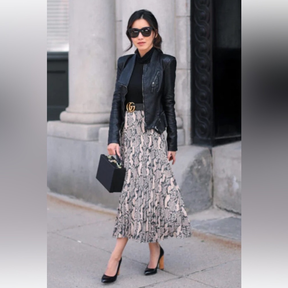 H&M pleated snakeskin print midi skirt, size small